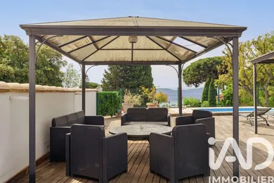 Apartment in Le Lavandou (83980)