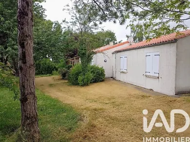 Maison de campagne à Vérines (17540)