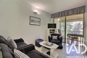 Apartment in Sanary-sur-Mer (83110)