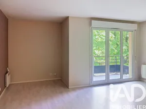 Appartement à Combs-la-Ville (77380)