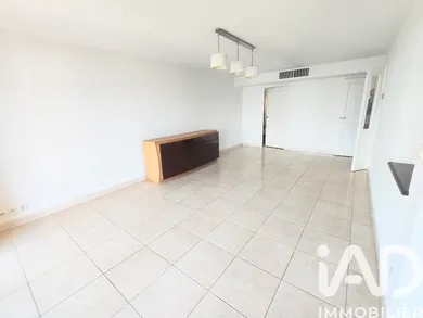 Appartement à Saint-Raphaël (83700)
