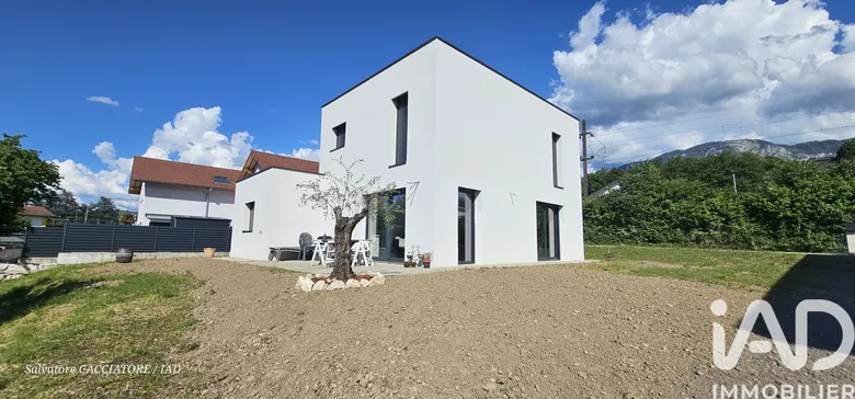 Maison 5 pièces 110 m² · à Aix-les-Bains · 110 m² · 570 000 €