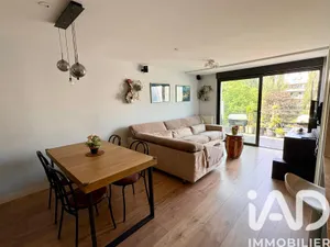 Apartment in Choisy-le-Roi (94600)
