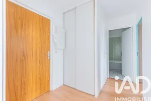 Apartment in Viry-Châtillon (91170)