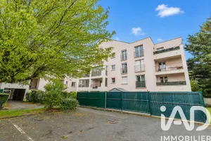 Apartment in Viry-Châtillon (91170)