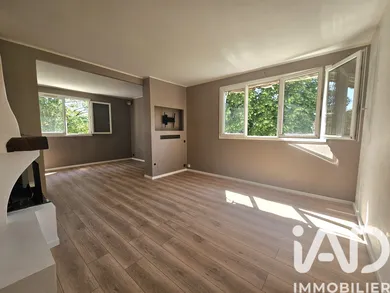 Apartment in Le Port-Marly (78560)