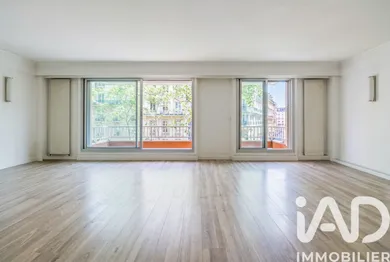 Appartement à Paris (75017)