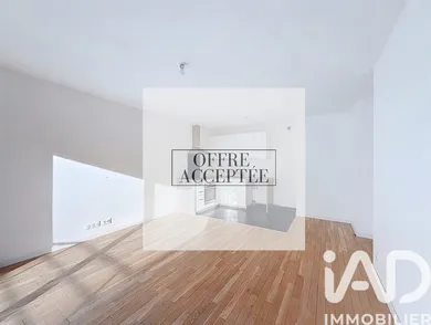 Apartment in Cachan (94230)