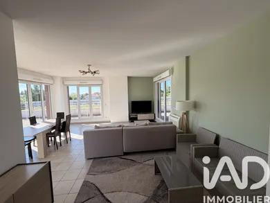 Appartement à Saint-Médard-en-Jalles (33160)
