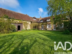 House in Saint-Piat (28130)