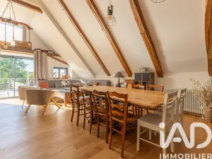 Traditional house in Rochefort-Montagne (63210)