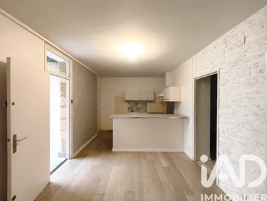 Apartment in Bordeaux (33000)