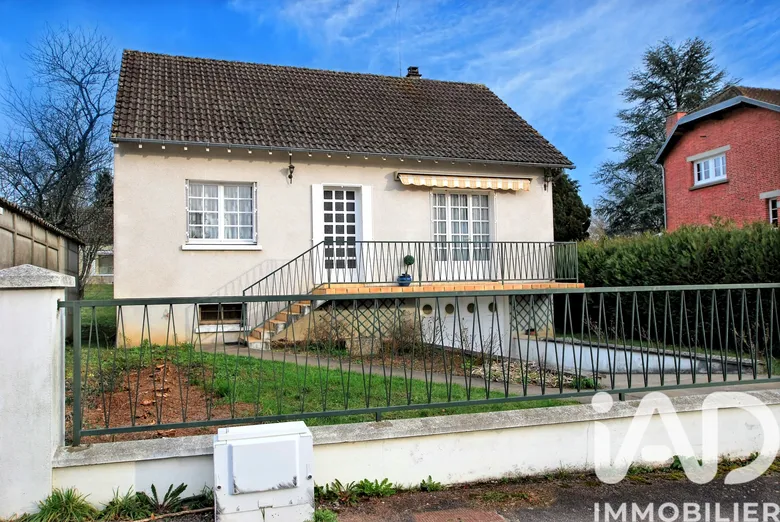 Maison 3 pièces 70 m² · à Bléneau · 70 m² · 89 000 €