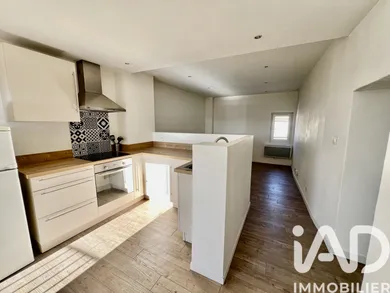 Apartment in Aubagne (13400)