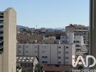 Apartment in Toulon (83000)