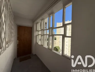 Apartment in Toulon (83000)