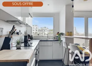 Apartment in Paris (75012)