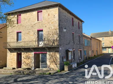 Maison de village à Montclar (12550)