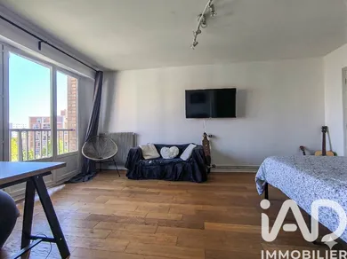 Apartment in Armentières (59280)