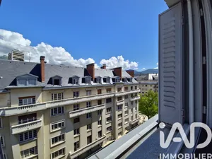 Apartment in Chambéry (73000)
