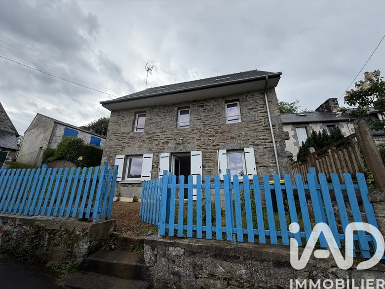 Maison 4 pièces 65 m² · à Belle-Isle-en-Terre · 65 m² · 165 000 €