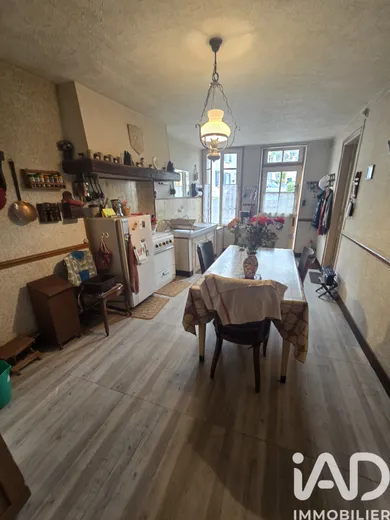 Maison de village à Reuilly-Sauvigny (02850)