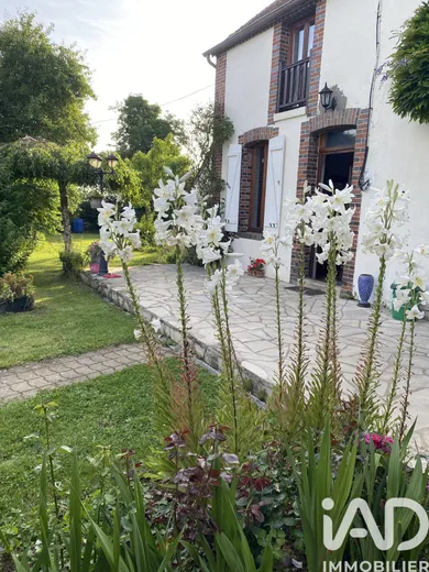 Mansion in Charny (89120)