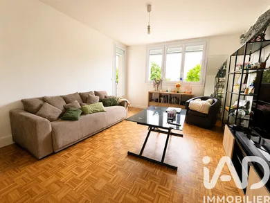 Apartment in Melun (77000)