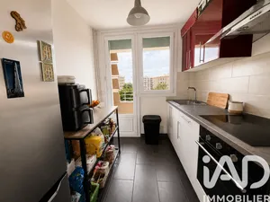 Apartment in Melun (77000)