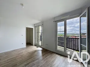 Apartment in Triel-sur-Seine (78510)
