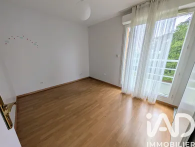 Appartement à Groslay (95410)