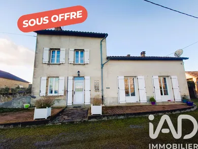 Park home in Saint-Junien-les-Combes (87300)