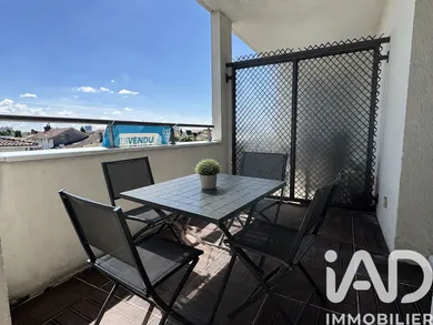 Appartement à Bordeaux (33200)