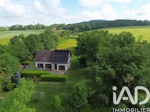 House in Mont (71140)