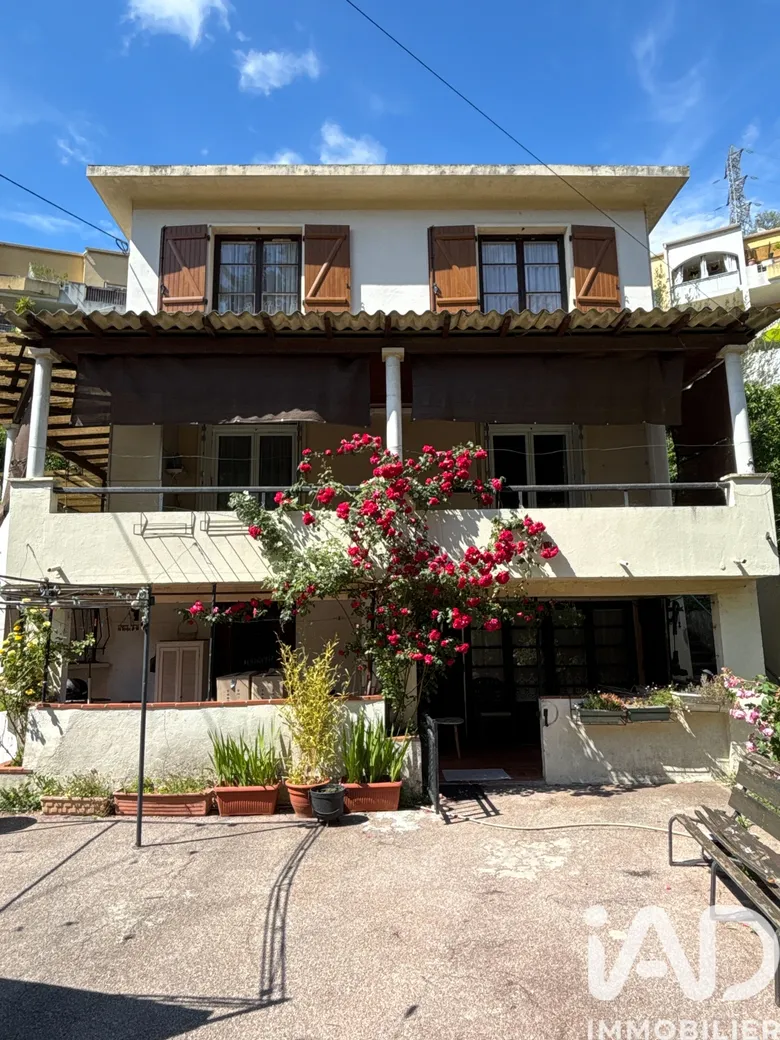 Maison 4 pièces 110 m² · à La Trinité · 110 m² · 439 000 €