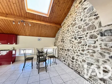 Appartement à Vals-les-Bains (07600)