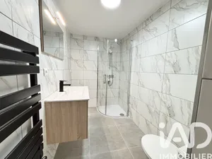Appartement à Vals-les-Bains (07600)