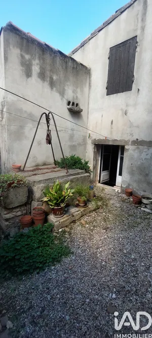 Village house in Garons (30128)