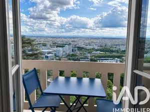 Apartment in Sainte-Foy-lès-Lyon (69110)