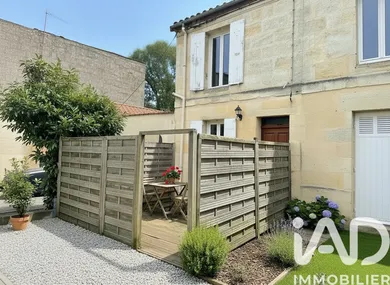 Maison de ville à Bordeaux (33800)