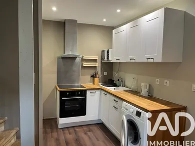 Townhouse in Bordeaux (33800)