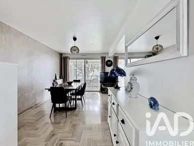 Apartment in Sanary-sur-Mer (83110)