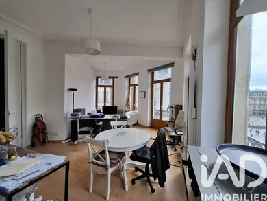 Apartment in Lille (59000)