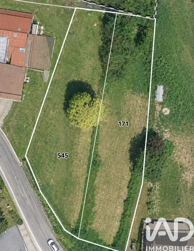Building plot in Cliron (08090)