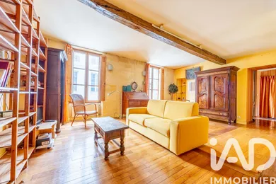 Apartment in Bordeaux (33800)