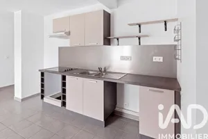 Apartment in Nantes (44100)