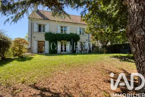 Maison à Montlignon (95680)