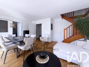 Duplex in Mantes-la-Jolie (78200)