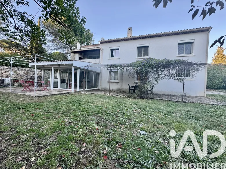 Maison 8 pièces 221 m² · à Nîmes · 221 m² · 495 000 €