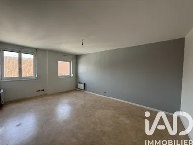 Apartment in Hazebrouck (59190)